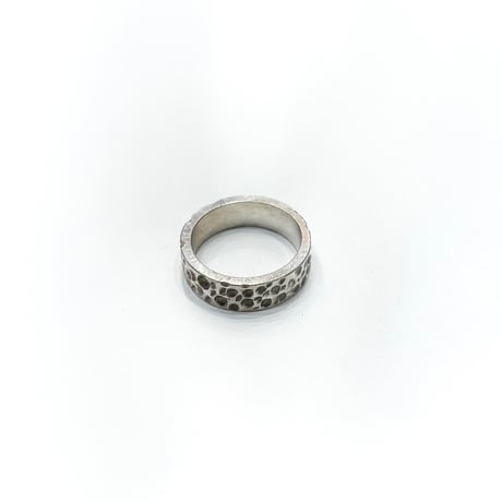 Silver 925 lava textured hammer design ring